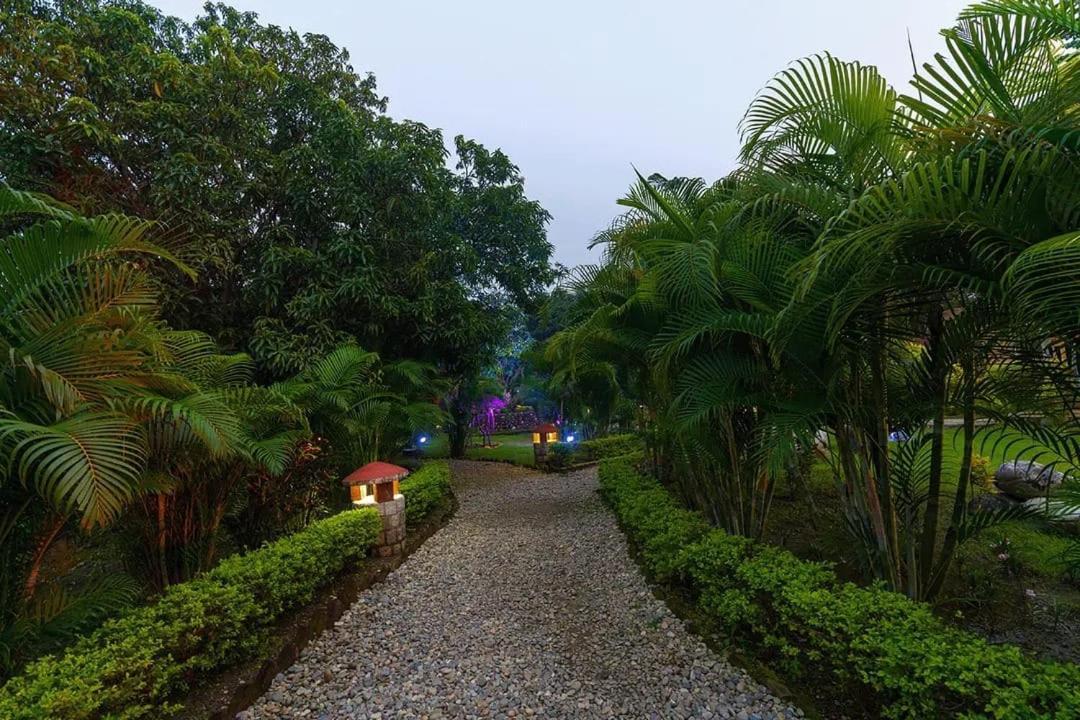 Corbett Wild Resorts & Spa Garjia 외부 사진